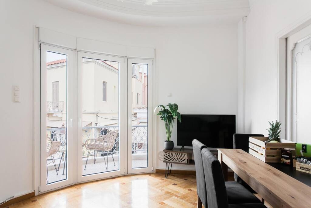 Diogenis' Jug Apartment Атина Екстериор снимка